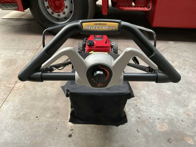 Honda hrx 476 grasmaaier - afbeelding 6 van  6