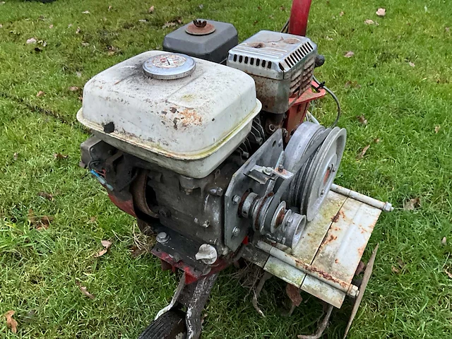 Honda motoculteur + frees 60cm - afbeelding 22 van  26