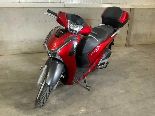 Honda sh125ad scooter - afbeelding 1 van  17