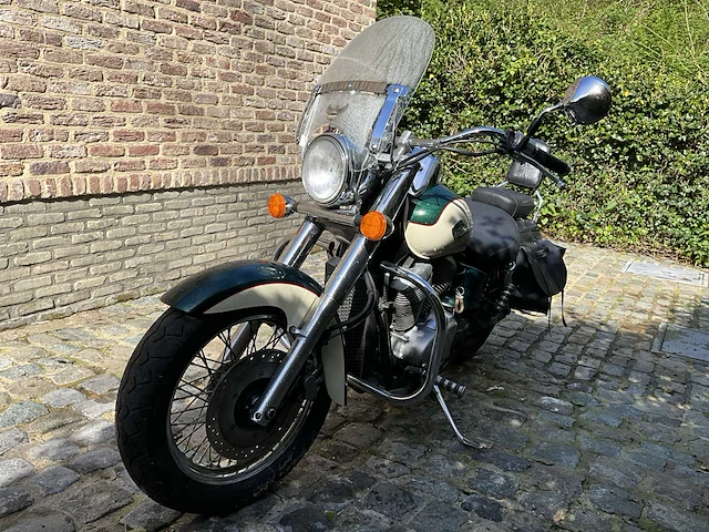 Honda shadow vt750 motorfiets - afbeelding 1 van  19