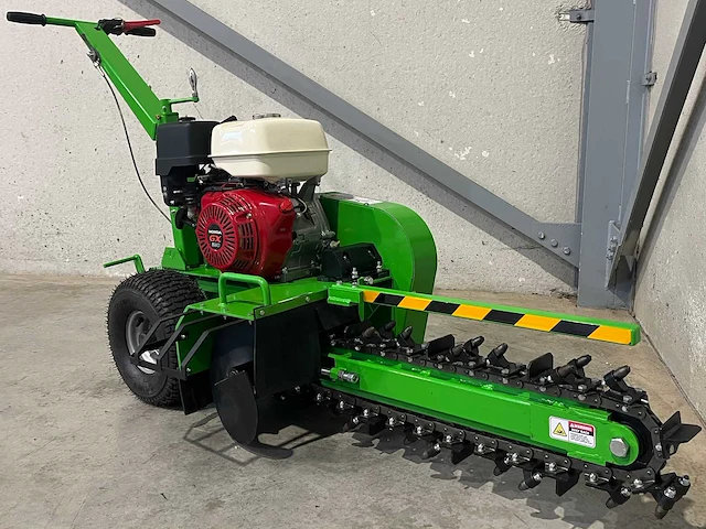 Honda sleuvengraafmachine - afbeelding 1 van  16