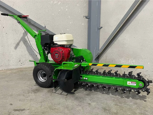 Honda sleuvengraafmachine - afbeelding 9 van  16