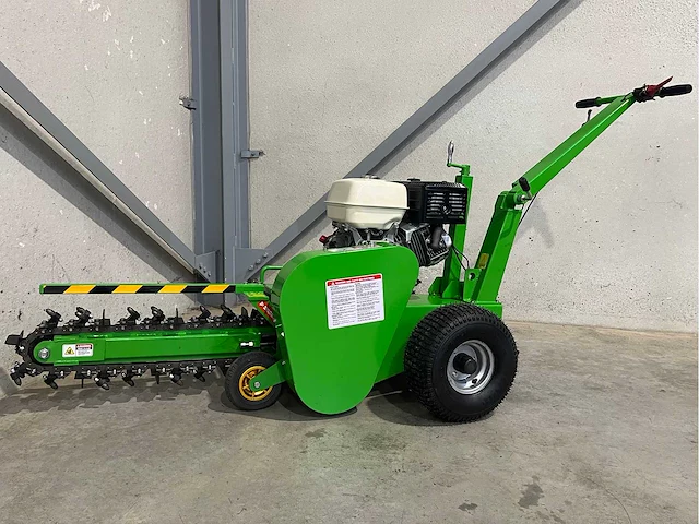 Honda sleuvengraafmachine - afbeelding 12 van  16