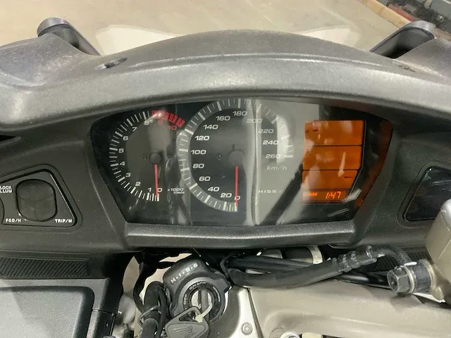 Honda st1300 a motorfiets - afbeelding 11 van  15