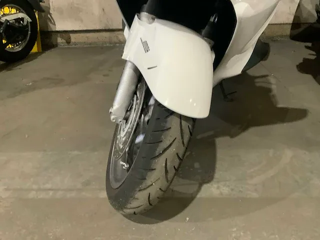 Honda st1300 a motorfiets - afbeelding 15 van  15