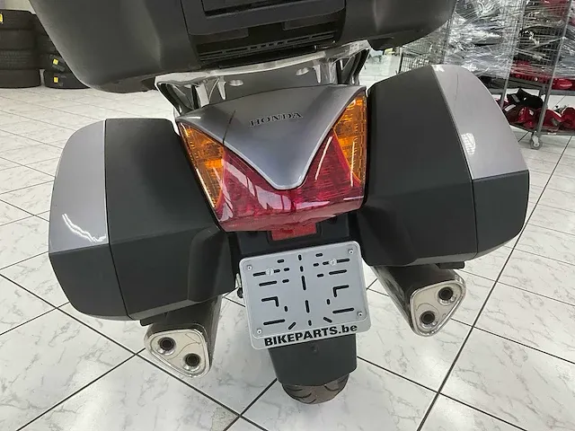 Honda st1300a (2003) - afbeelding 4 van  27