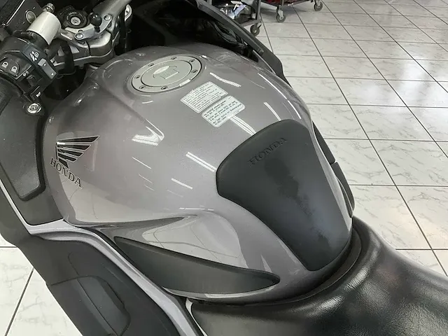 Honda st1300a (2003) - afbeelding 11 van  27