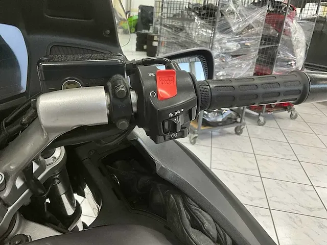 Honda st1300a (2003) - afbeelding 14 van  27