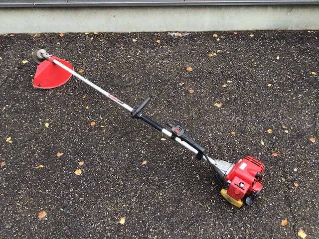 Honda umt32 bosmaaier - afbeelding 4 van  5
