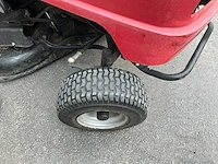 Honda v-twin 21/4 hydrostatic zitmaaier - afbeelding 9 van  15
