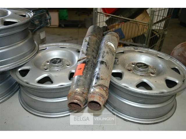 Honda velgen, 2 dempers, oude motortank - afbeelding 3 van  7