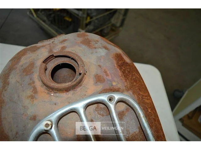 Honda velgen, 2 dempers, oude motortank - afbeelding 5 van  7