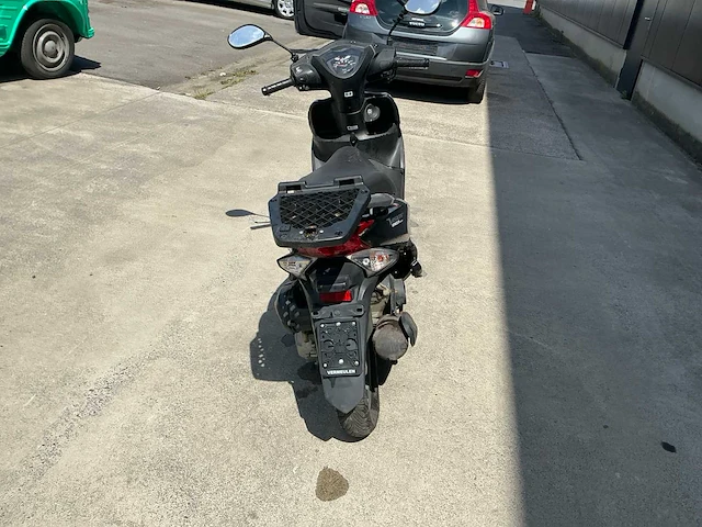 Honda vision scooter - afbeelding 5 van  8