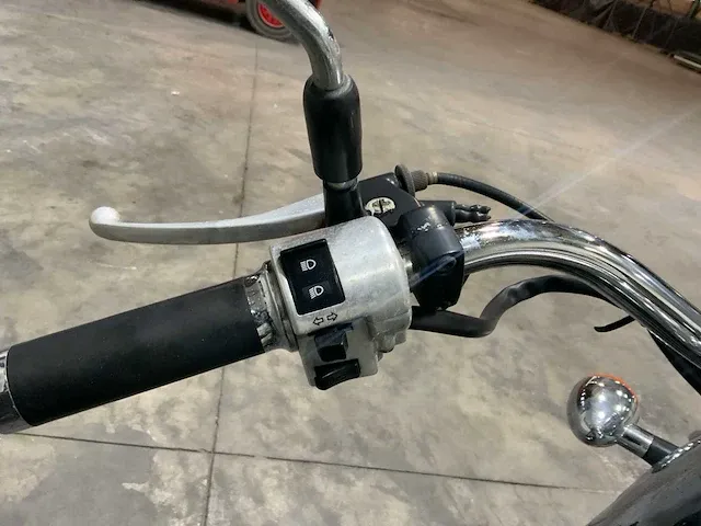 Honda vt750 shadow motorfiets - afbeelding 14 van  15