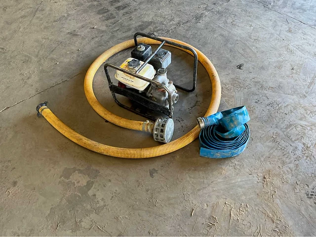 Honda waterpomp met darmen waterpomp - afbeelding 1 van  7