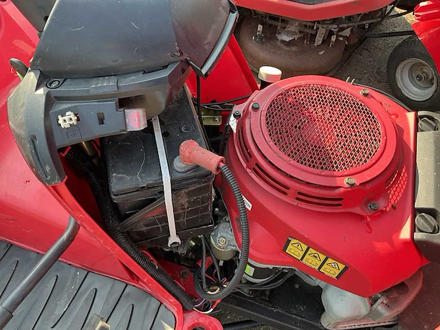 Honda zitmaaier v-twin 2315 - 2 stuks - afbeelding 26 van  28