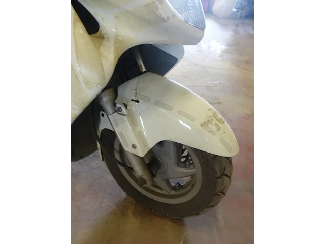 Honda - afbeelding 6 van  15