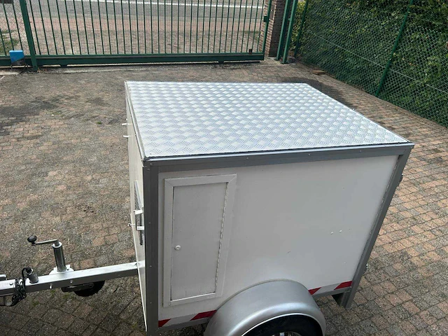 Honden aanhangwagen - afbeelding 5 van  9