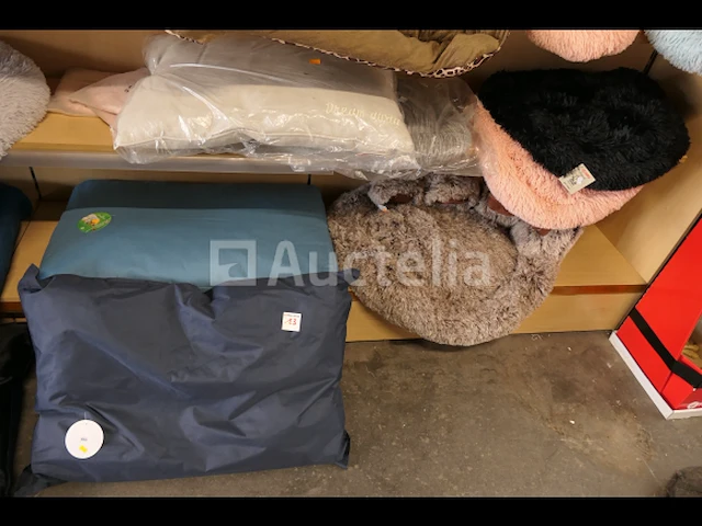 Honden en puppy kussens - afbeelding 7 van  9