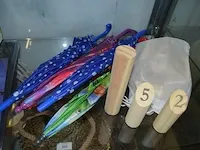 Hondenluik , magic hose 15m , 6 kinder paraplu, fins kegelspel - afbeelding 5 van  6
