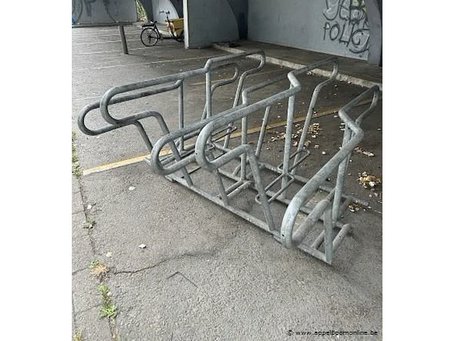 Hoog fietsenrek - afbeelding 1 van  2