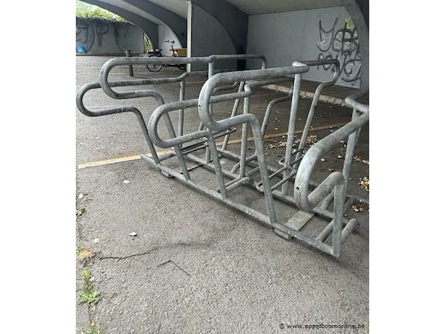 Hoog fietsenrek - afbeelding 2 van  2