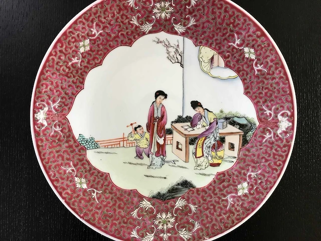 Hoogwaardige jingdezhen famille rose sierbord - afbeelding 12 van  25