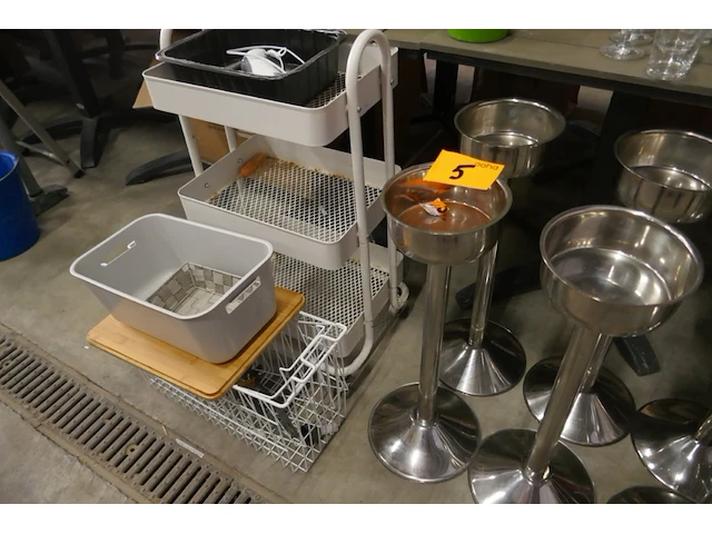 Horeca items + keukenmateriaal - afbeelding 2 van  4