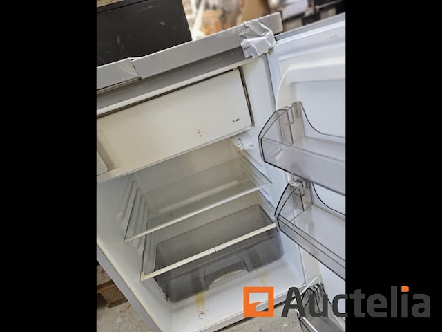 Horeca: kavel 89: koelkast - afbeelding 2 van  4