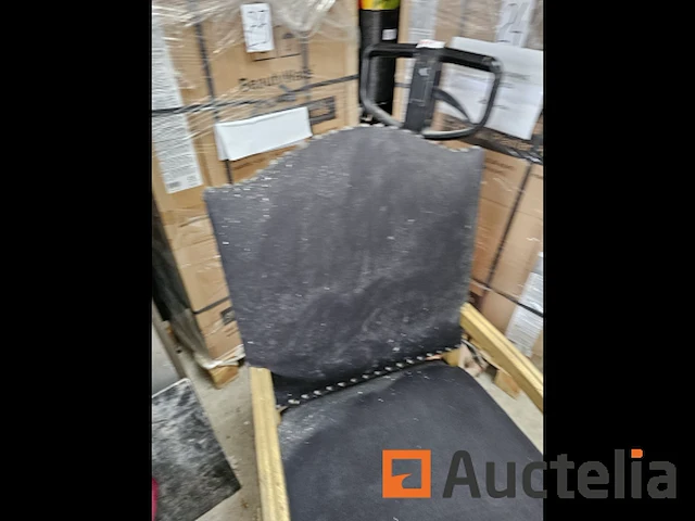 Horeca: lot 243: stoel voor sinterklaas - afbeelding 3 van  8
