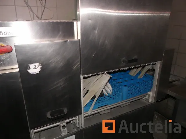 Horeca wasstation, vaatwassers transport tapijt - afbeelding 4 van  10