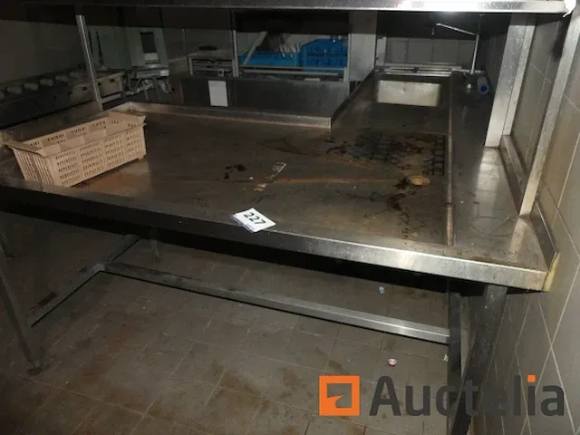 Horeca wasstation, vaatwassers transport tapijt - afbeelding 8 van  10
