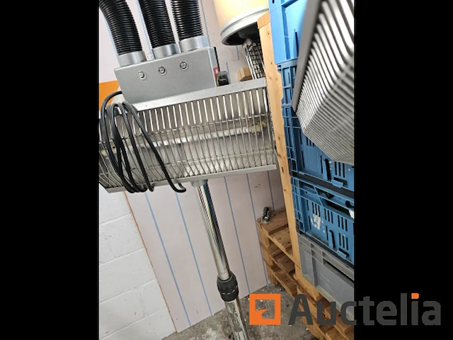 Horeca:lot 108: verwarming - afbeelding 7 van  7