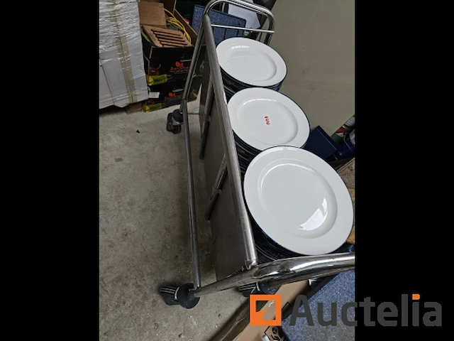 Horeca:lot 227: rvs kar +140st platen - afbeelding 3 van  12