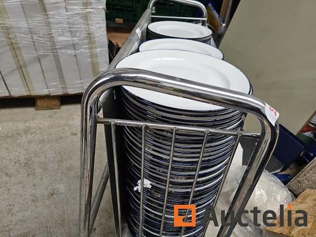 Horeca:lot 227: rvs kar +140st platen - afbeelding 4 van  12