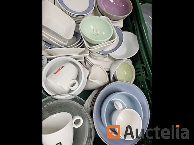 Horeca:lot 228: borden + diversen - afbeelding 13 van  13