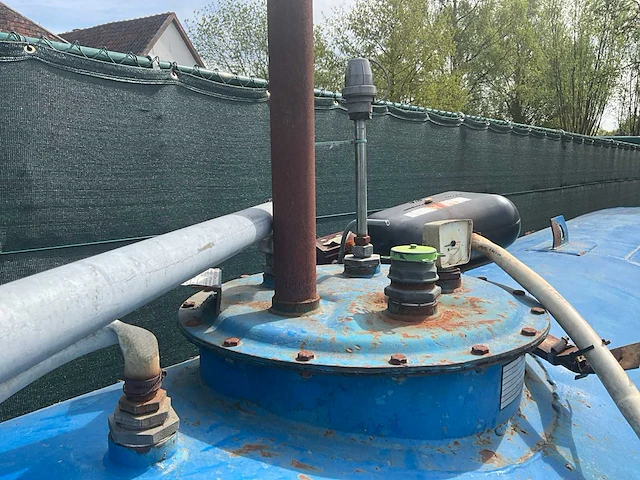 Horizontale brandstof opslagtank - afbeelding 3 van  5