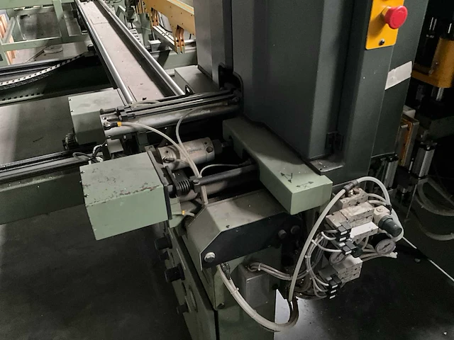 Horizontale cnc lasmachine soenen hendrik q4 - afbeelding 11 van  25