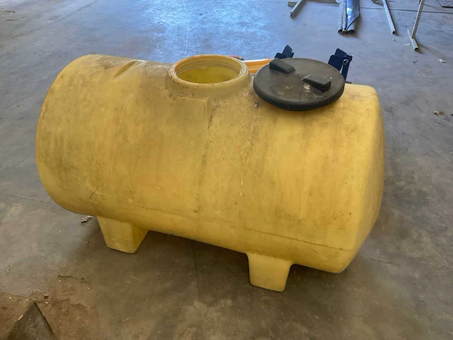 Horizontale opslagtank 600l - afbeelding 1 van  3