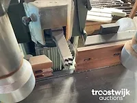 Horizontale steekmachine - afbeelding 8 van  12