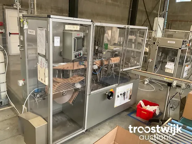 Horizontale tissue verpakkingsmachine - afbeelding 1 van  8