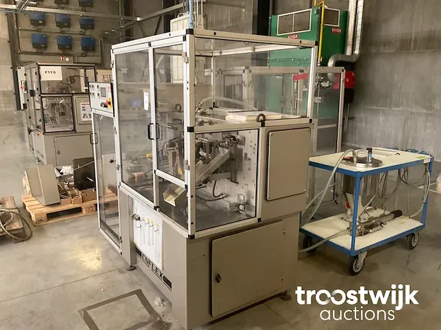 Horizontale tissue verpakkingsmachine - afbeelding 1 van  11