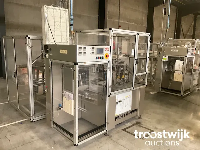 Horizontale tissue verpakkingsmachine - afbeelding 5 van  11