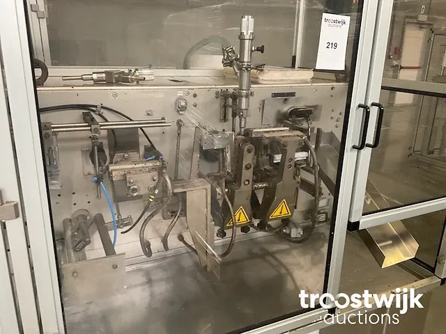Horizontale tissue verpakkingsmachine - afbeelding 6 van  11
