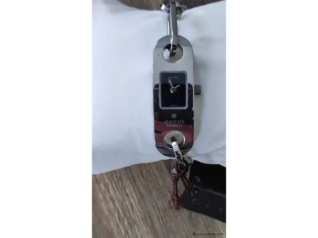 Horloge gucci - afbeelding 2 van  6
