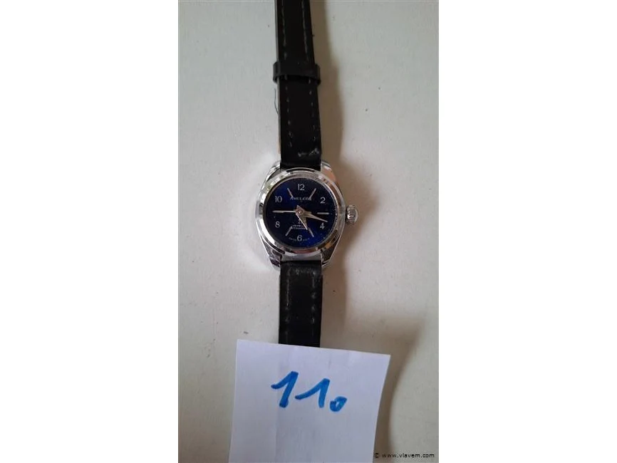Uit div. inboedels: siervoorwerpen, verzamel items, speelgoed, religie, horloges, oude postkaarten, sierraden, modelauto’s, kuifje, kunst enz.