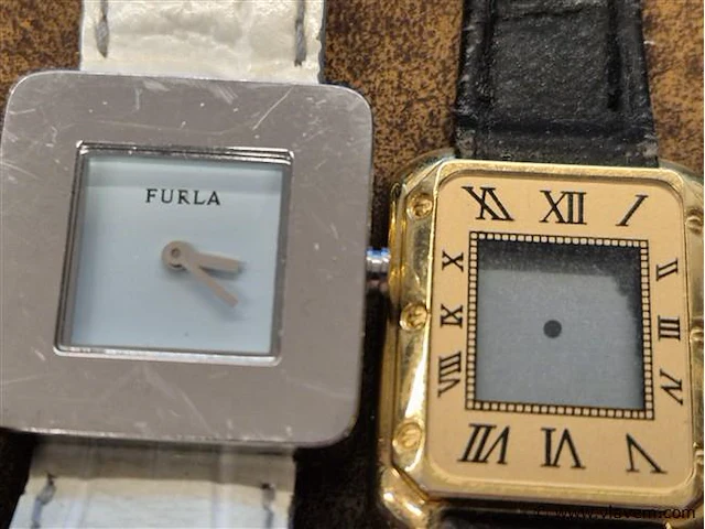Horloges gemengd 4 stuks - afbeelding 3 van  4