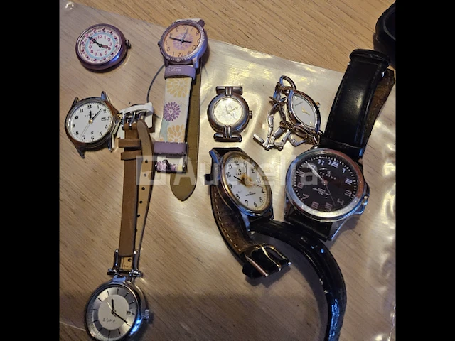 Horloges - afbeelding 1 van  1
