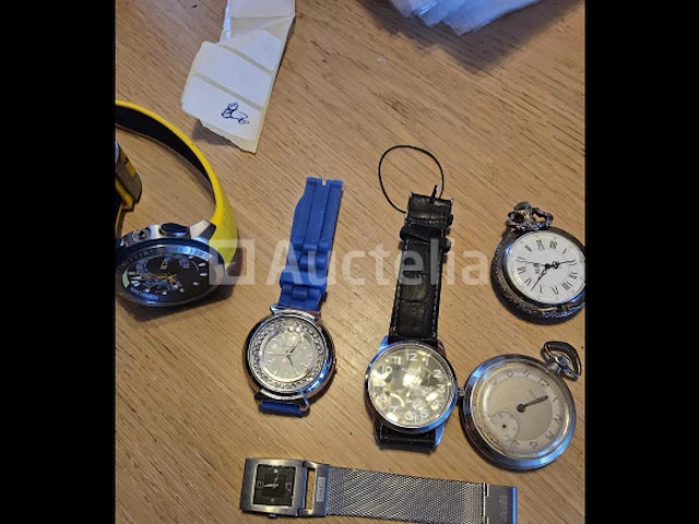 Horloges - afbeelding 2 van  2