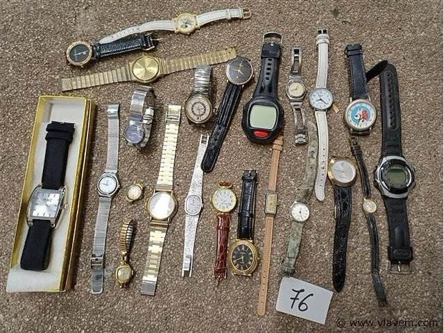 Horloges - afbeelding 1 van  4